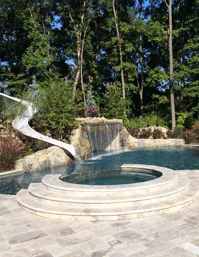 Would you like to renovate your pool in Bay Head, NJ
