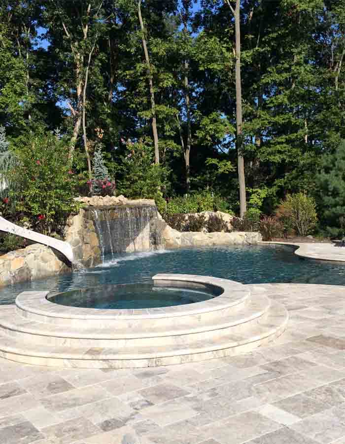 Would you like to renovate your pool in Bernardsville, NJ